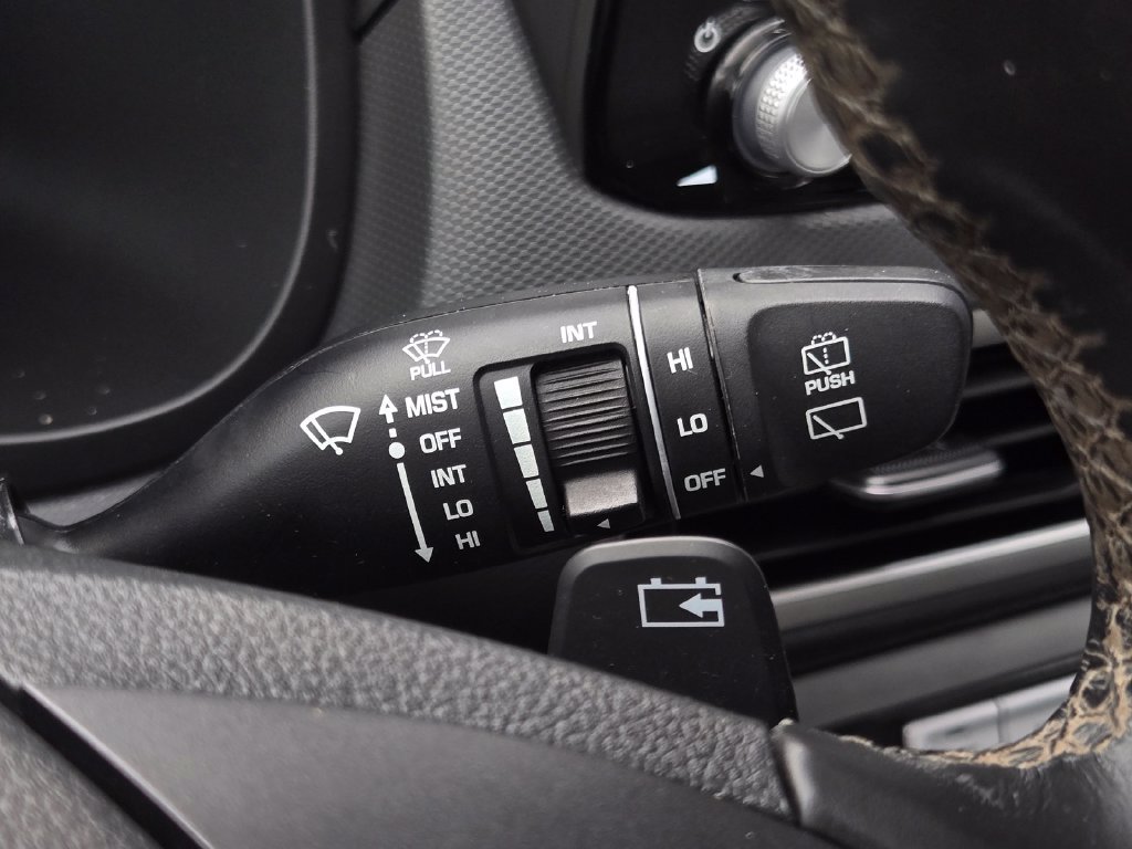 Used 2023 Hyundai Kona SEL FWD image 26