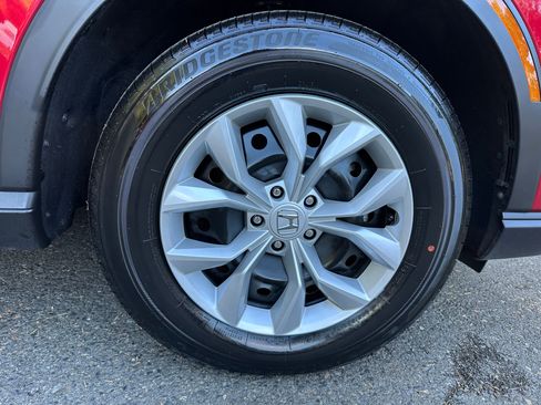 Certified 2025 Honda CR-V LX image 12