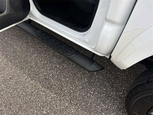 Used 2022 Toyota Tacoma SR5 w/ Technology Package image 12