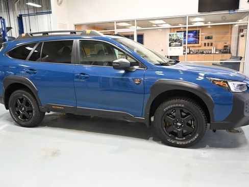 Used 2025 Subaru Outback Wilderness image 4