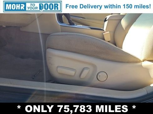 Used 2017 Toyota Camry LE image 27