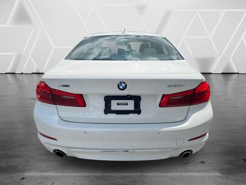 Used 2018 BMW 530i xDrive w/ Premium Package AWD/4WD image 10