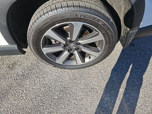 Used 2023 Honda Pilot Elite image 12