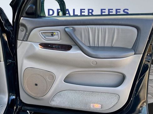 Used 2007 Toyota Sequoia Limited image 23