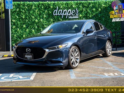 Used 2021 MAZDA MAZDA3 s FWD image 1