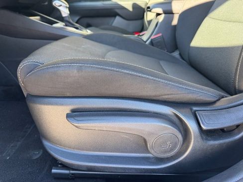 Certified 2024 Kia Forte LXS w/ LXS Technology Package image 17