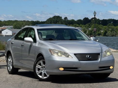Used 2009 Lexus ES 350 FWD image 2