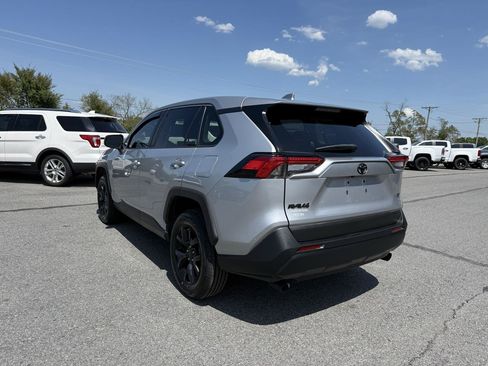 Used 2024 Toyota RAV4 LE FWD image 4