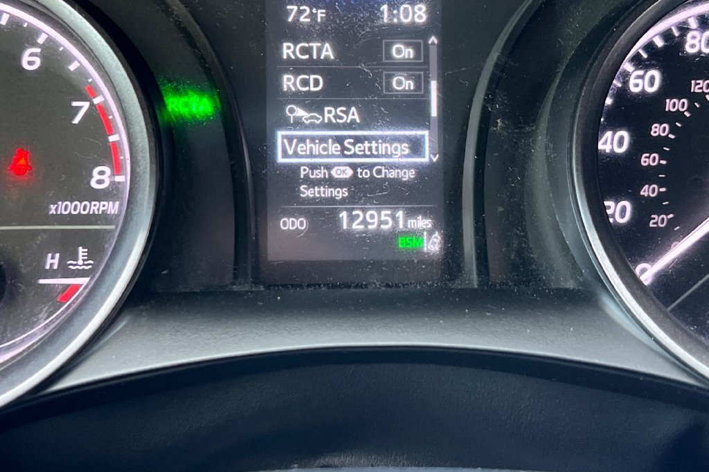 Used 2024 Toyota Camry SE FWD image 25