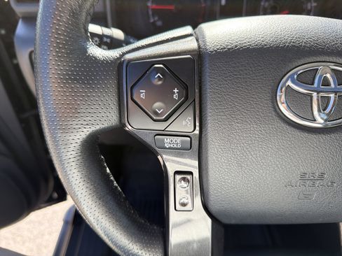 Used 2023 Toyota 4Runner 40th Anniversary SE image 32