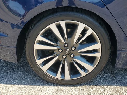 Used 2019 Lincoln MKZ Reserve w/ Luxury Package image 7