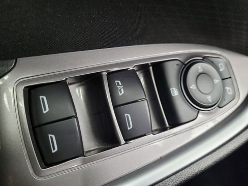 Used 2024 Chevrolet Malibu LT image 27