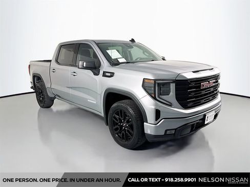 Used 2024 GMC Sierra 1500 Elevation AWD/4WD image 3