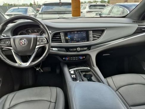 Used 2023 Buick Enclave Essence w/ Experience Buick Package AWD/4WD image 7