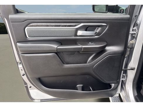 Used 2022 RAM 1500 Big Horn AWD/4WD image 30