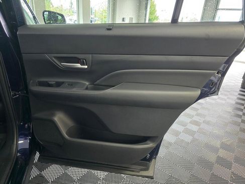Certified 2024 Toyota Grand Highlander AWD image 43