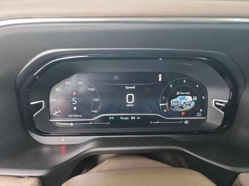 Certified 2024 GMC Yukon Denali AWD/4WD image 11