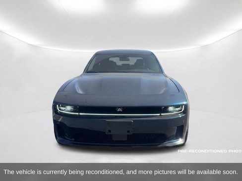 Used 2024 Dodge Charger Daytona Scat Pack w/ Plus Group AWD/4WD image 2