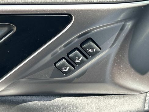 Used 2023 Subaru Outback Limited XT AWD/4WD image 30