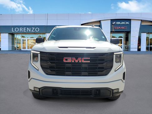 Used 2023 GMC Sierra 1500 Elevation image 2