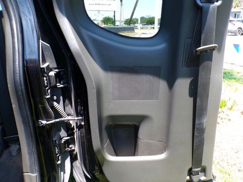 Used 2015 Nissan Frontier S w/ S Preferred Package RWD image 32