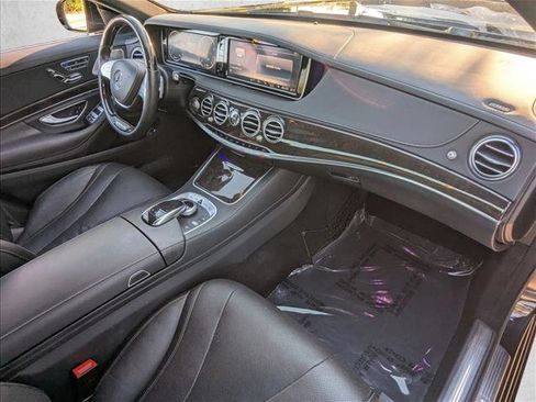 Used 2015 Mercedes-Benz S 550 4MATIC Sedan image 23