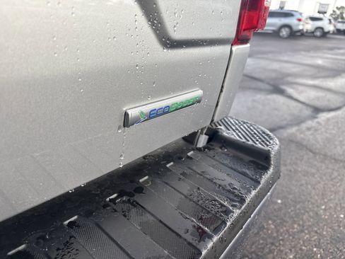 Used 2020 Ford F150 Lariat image 10