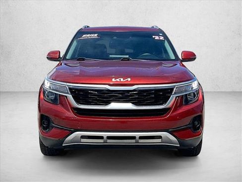 Used 2022 Kia Seltos S FWD image 3