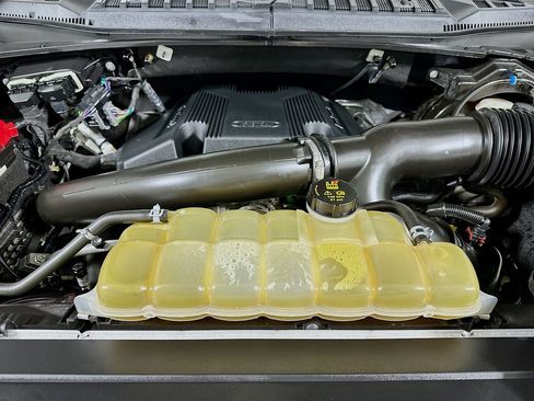 Certified 2019 Ford F150 XLT w/ Equipment Group 302A Luxury image 19