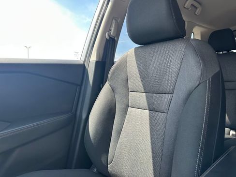 Used 2024 Nissan Rogue SV AWD/4WD image 19