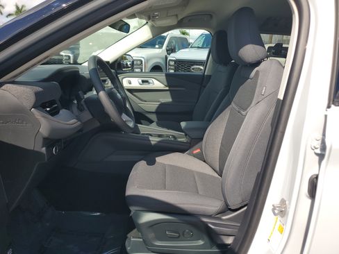 Used 2026 Ford Explorer Active image 11