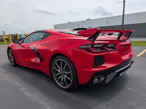 Used 2024 Chevrolet Corvette Stingray Preferred Cpe w/ Battery Protection Package RWD image 7