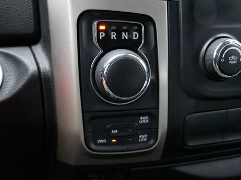 Used 2017 RAM 1500 Classic SLT AWD/4WD image 24