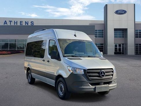 Used 2024 Mercedes-Benz Sprinter 2500 image 1