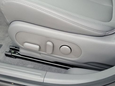 New 2026 Hyundai Ioniq 5 SEL RWD image 21