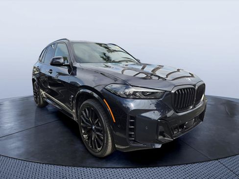 Used 2026 BMW X5 sDrive40i w/ M Sport Package RWD image 1