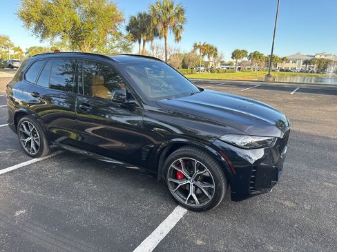 Used 2024 BMW X5 xDrive50e w/ M Sport Package image 2