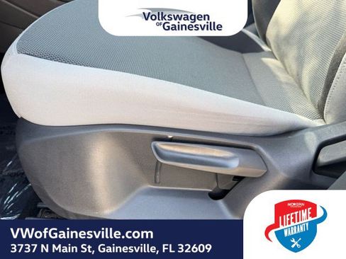 Certified 2024 Volkswagen Taos S FWD image 16