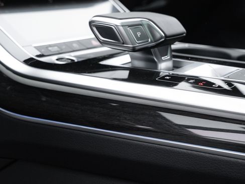 New 2026 Audi Q7 2.0T Premium image 19