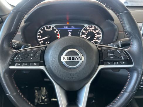 Used 2021 Nissan Altima 2.5 SR FWD image 23