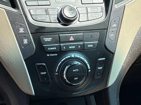 Used 2014 Hyundai Santa Fe Sport w/ Technology Package 04 AWD/4WD image 11
