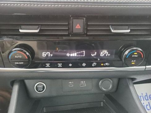 Used 2022 Nissan Rogue SV AWD/4WD image 15