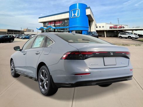 New 2026 Honda Accord EX-L image 3