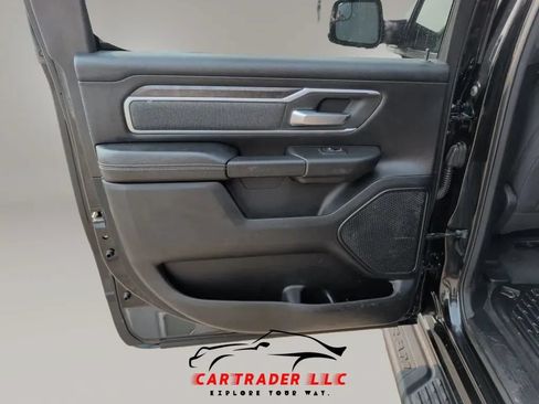 Used 2021 RAM 1500 Big Horn AWD/4WD image 16