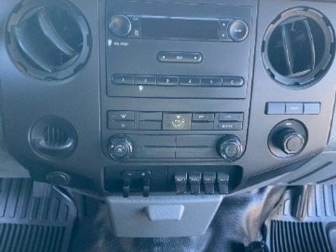 Used 2011 Ford F350 XL image 28