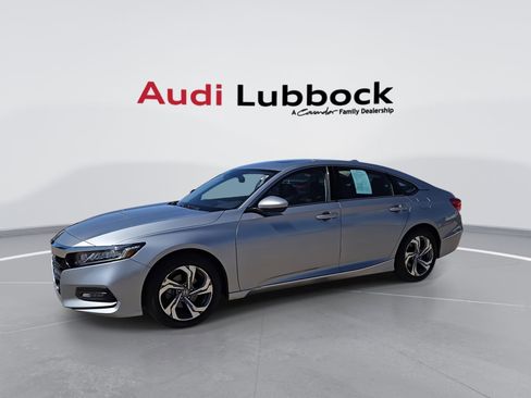 Used 2018 Honda Accord EX image 5