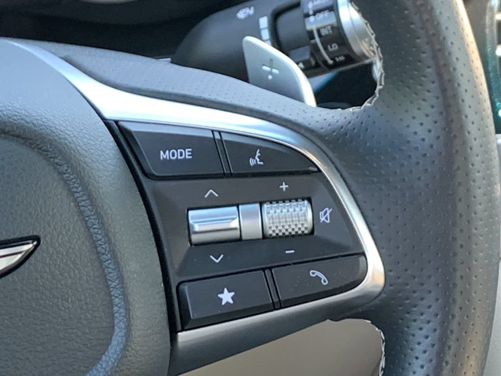 Certified 2026 Genesis G70 2.5T RWD image 22