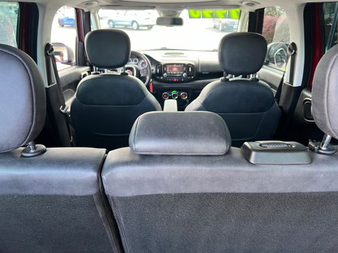 Used 2014 FIAT 500L Lounge w/ Mutually Exclusive Package image 7