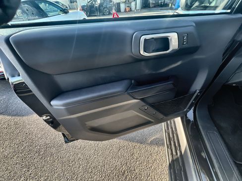 New 2025 Ford Bronco Outer Banks w/ Sasquatch Package image 15