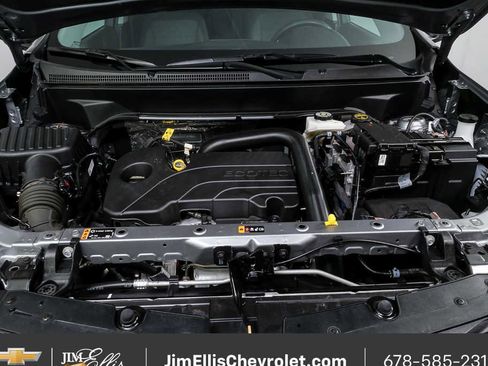 Used 2024 Chevrolet Equinox LT image 32